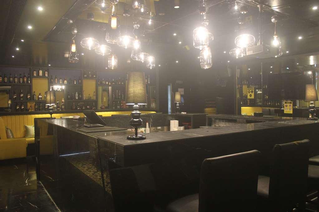 Zone By The Park Coimbatore Restaurante foto